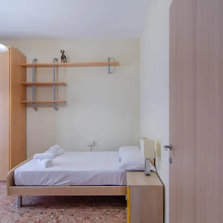 Apartment Fuoriporta Affitti Brevi - Ferrarini 40 Parma
