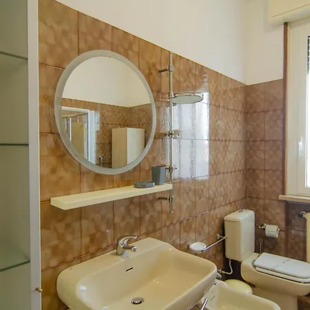 Apartment Fuoriporta Affitti Brevi - Ferrarini 40