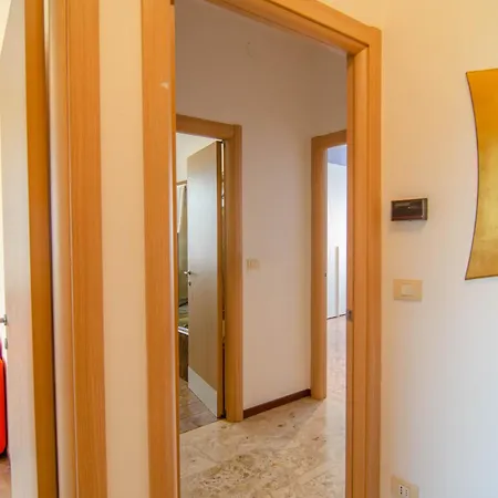 Apartment Fuoriporta Affitti Brevi - Ferrarini 40